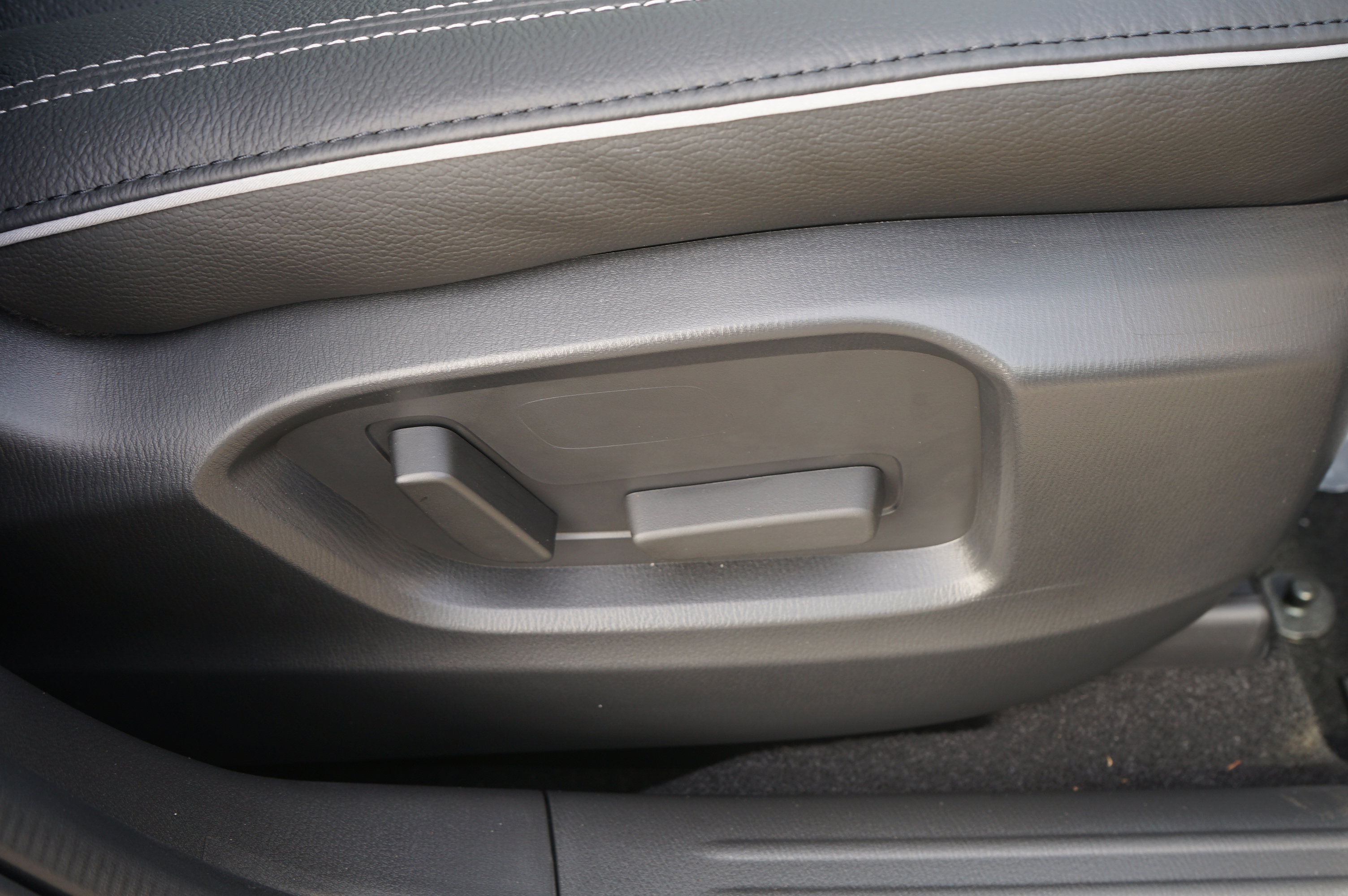 New 2025 MAZDA CX-5 AWD 2.5 S w/ Preferred Package image 24