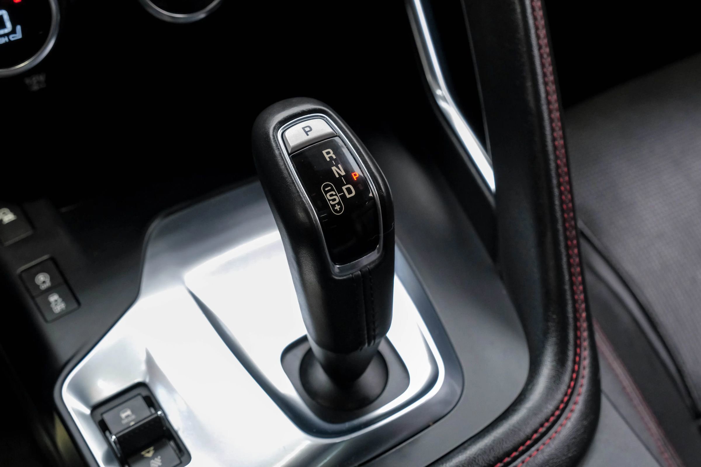 Used 2018 Jaguar E-PACE First Edition image 36