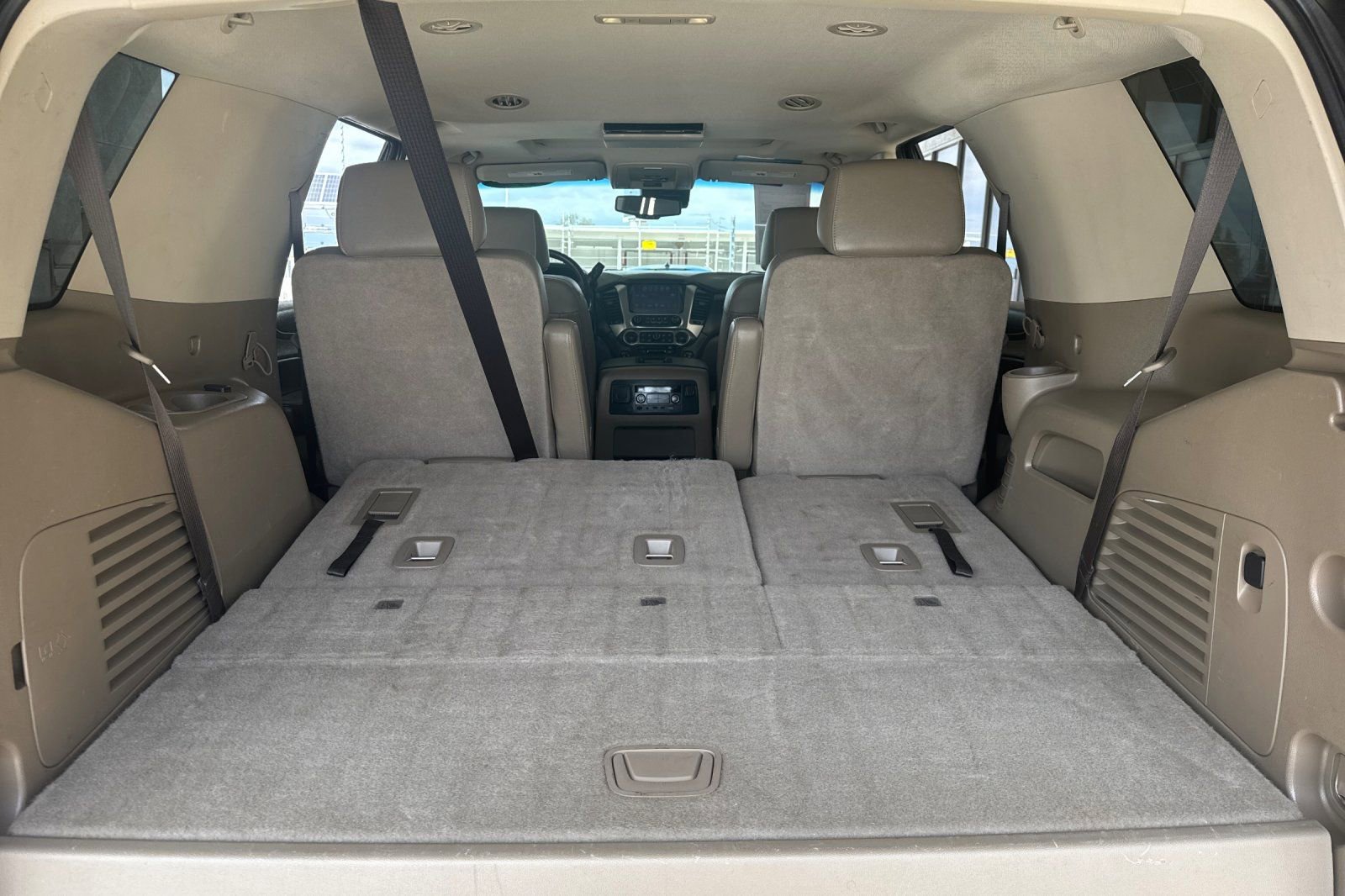 Used 2017 Chevrolet Tahoe LT image 16