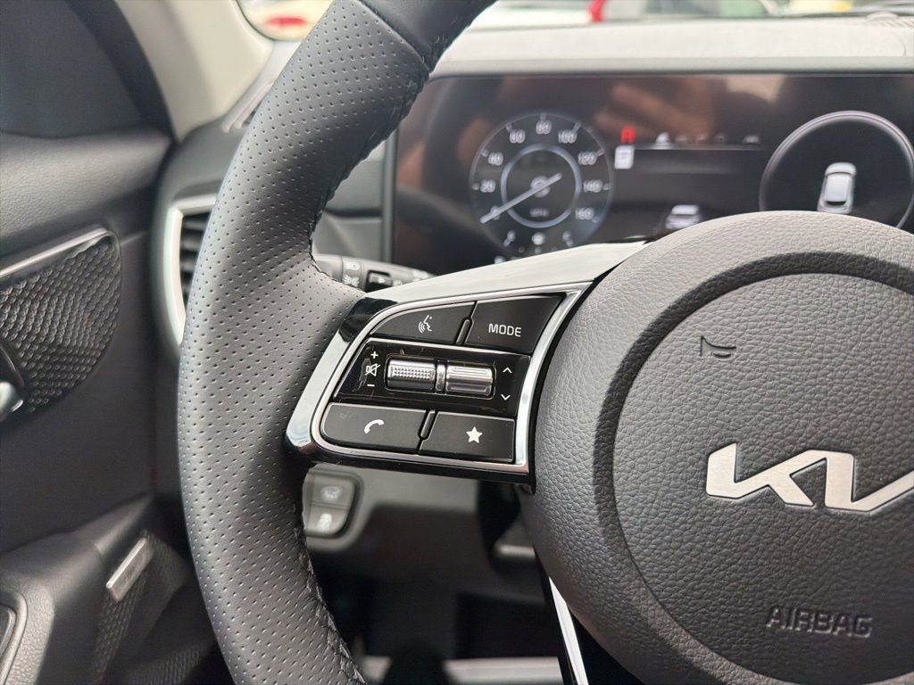 New 2026 Kia Seltos SX image 34