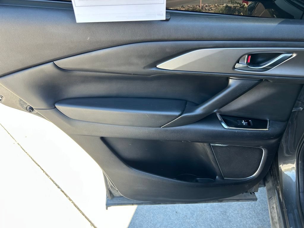 Used 2019 MAZDA CX-9 Touring w/ Touring Premium Package FWD image 26