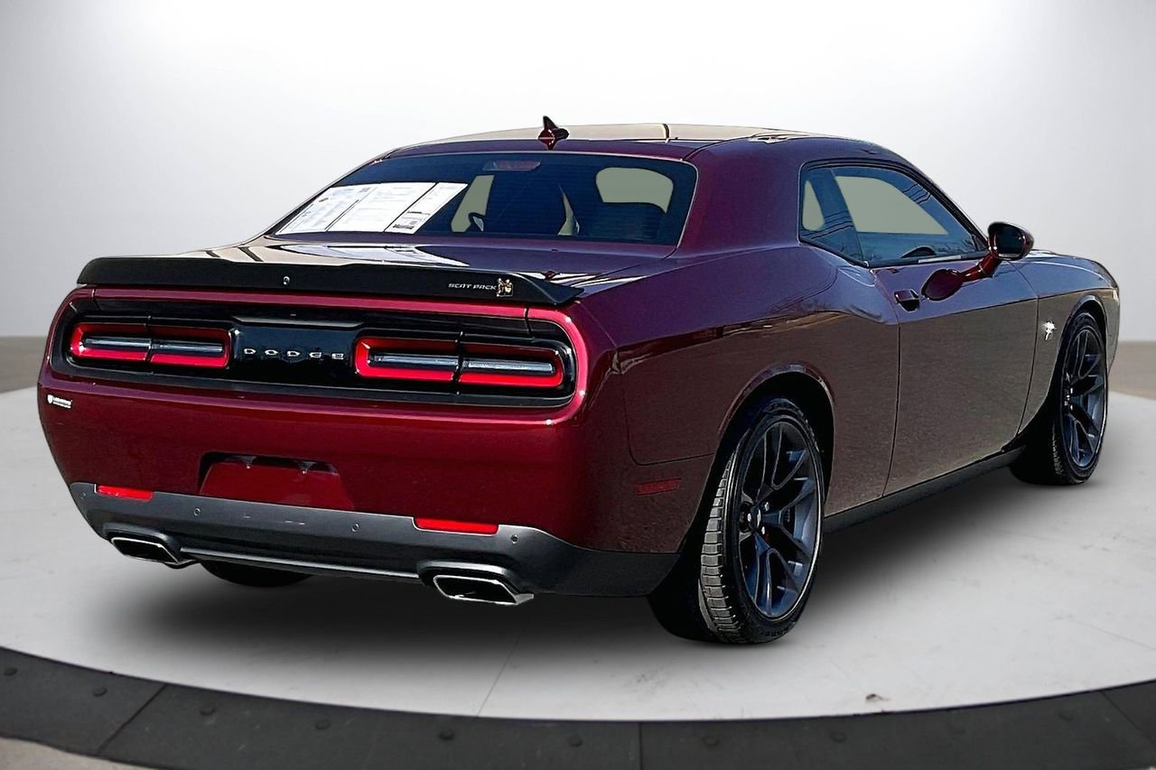 Certified 2022 Dodge Challenger R/T Scat Pack w/ Plus Package image 9