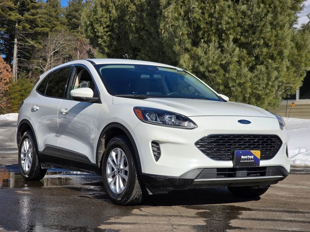 Used 2020 Ford Escape SE image 1