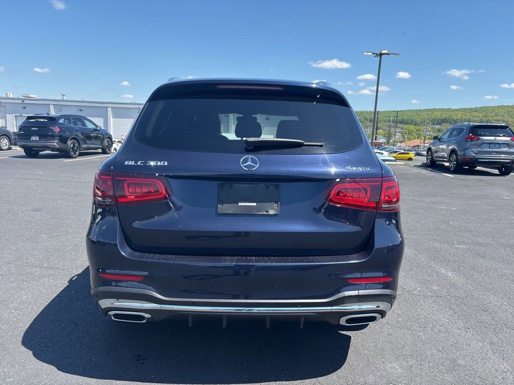Used 2020 Mercedes-Benz GLC 300 4MATIC image 4