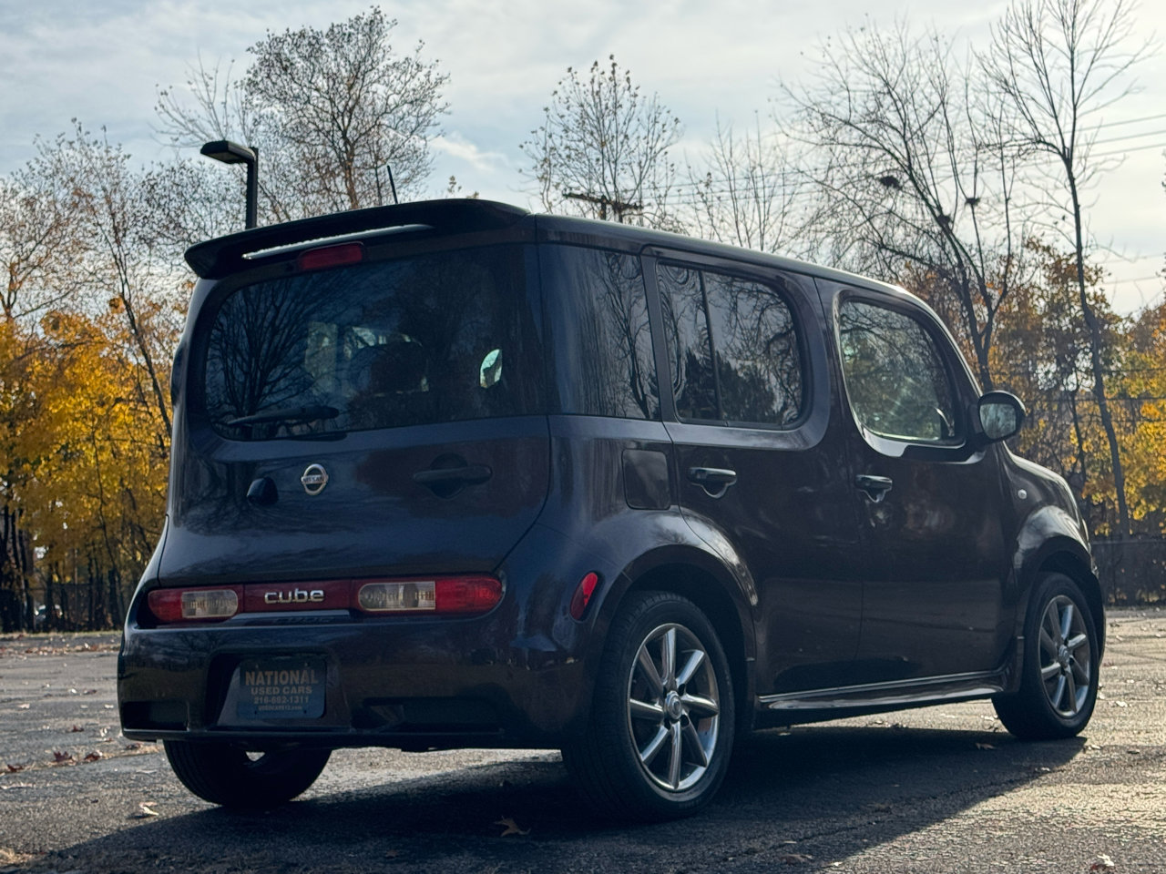 Used 2010 Nissan Cube 1.8 S Krom Edition w/ Interior Designer Pkg image 8