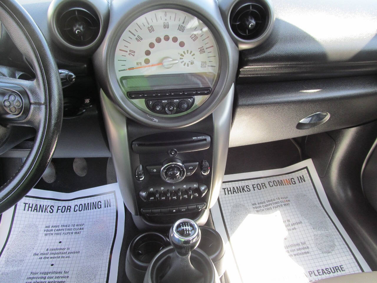 Used 2011 MINI Cooper Countryman FWD image 9