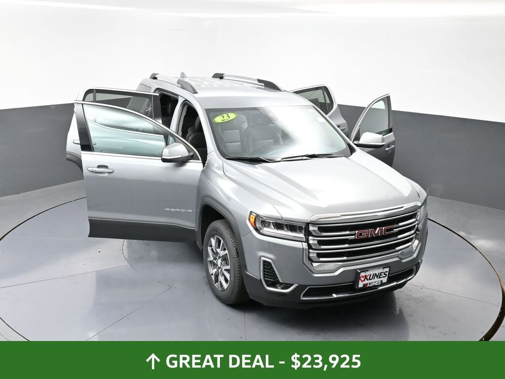 Used 2023 GMC Acadia SLT image 63