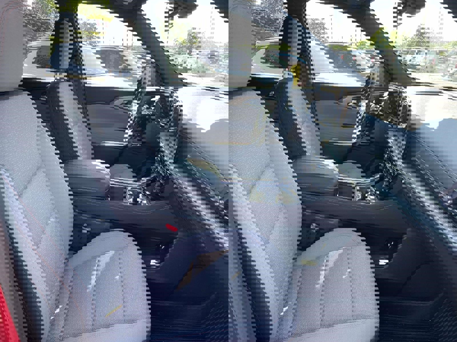 Used 2025 Chevrolet Traverse LT w/ Midnight/Sport Edition FWD image 12