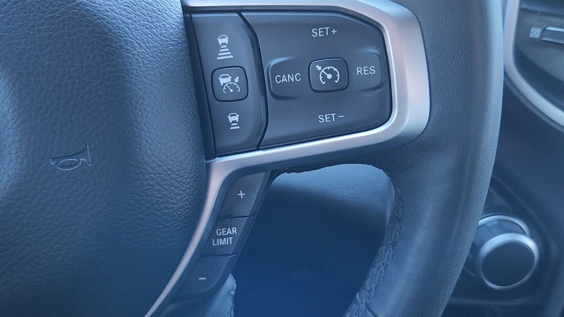 Used 2025 RAM 1500 Big Horn image 13