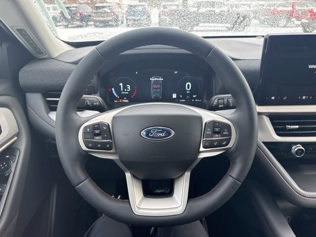 New 2026 Ford Explorer Active w/ Active Comfort Package image 3