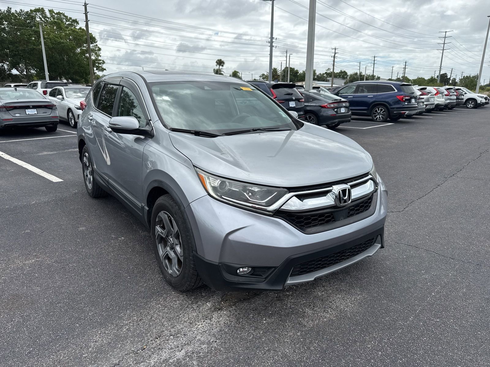 Used 2019 Honda CR-V EX image 1