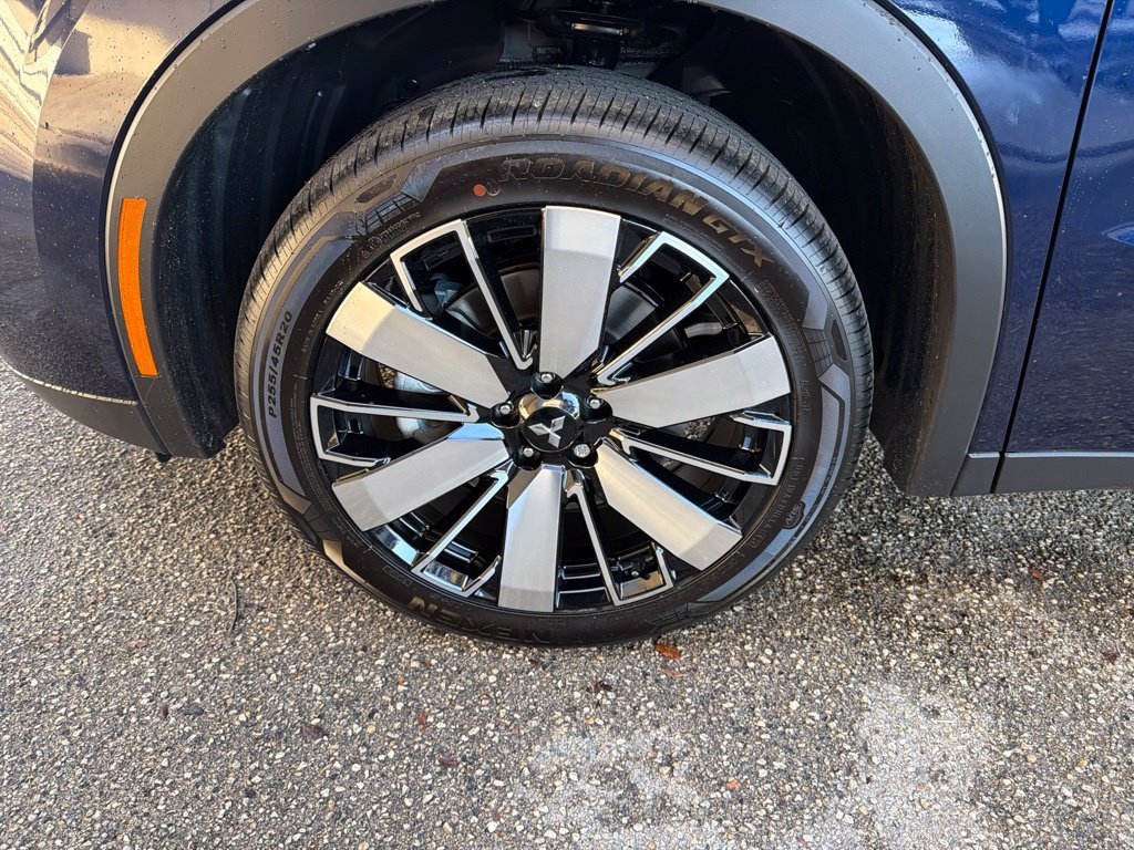 New 2026 Mitsubishi Outlander SE FWD image 14