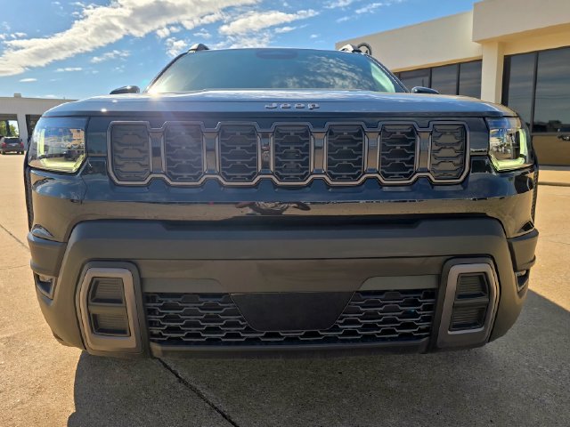 New 2027 Jeep Cherokee Laredo AWD/4WD image 4