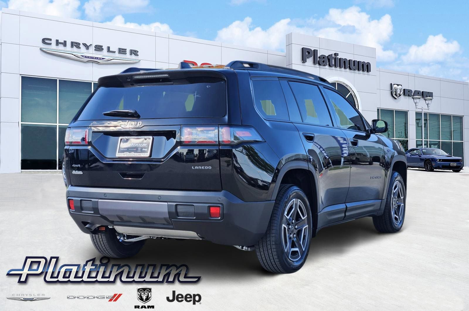 New 2026 Jeep Cherokee Laredo image 5
