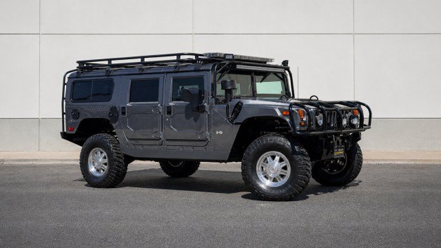 Used 2003 HUMMER H1 4-Door Wagon AWD/4WD image 3