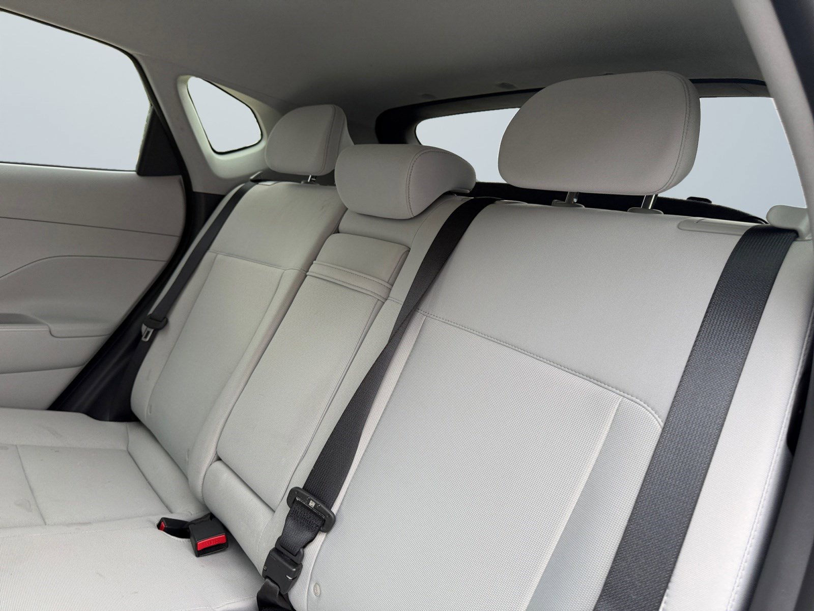 Certified 2025 Hyundai Kona SEL AWD/4WD image 15