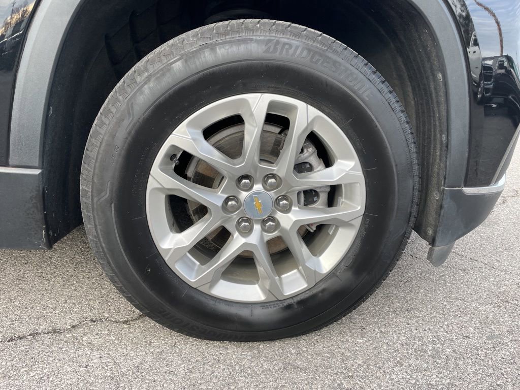 Used 2021 Chevrolet Traverse LT image 55