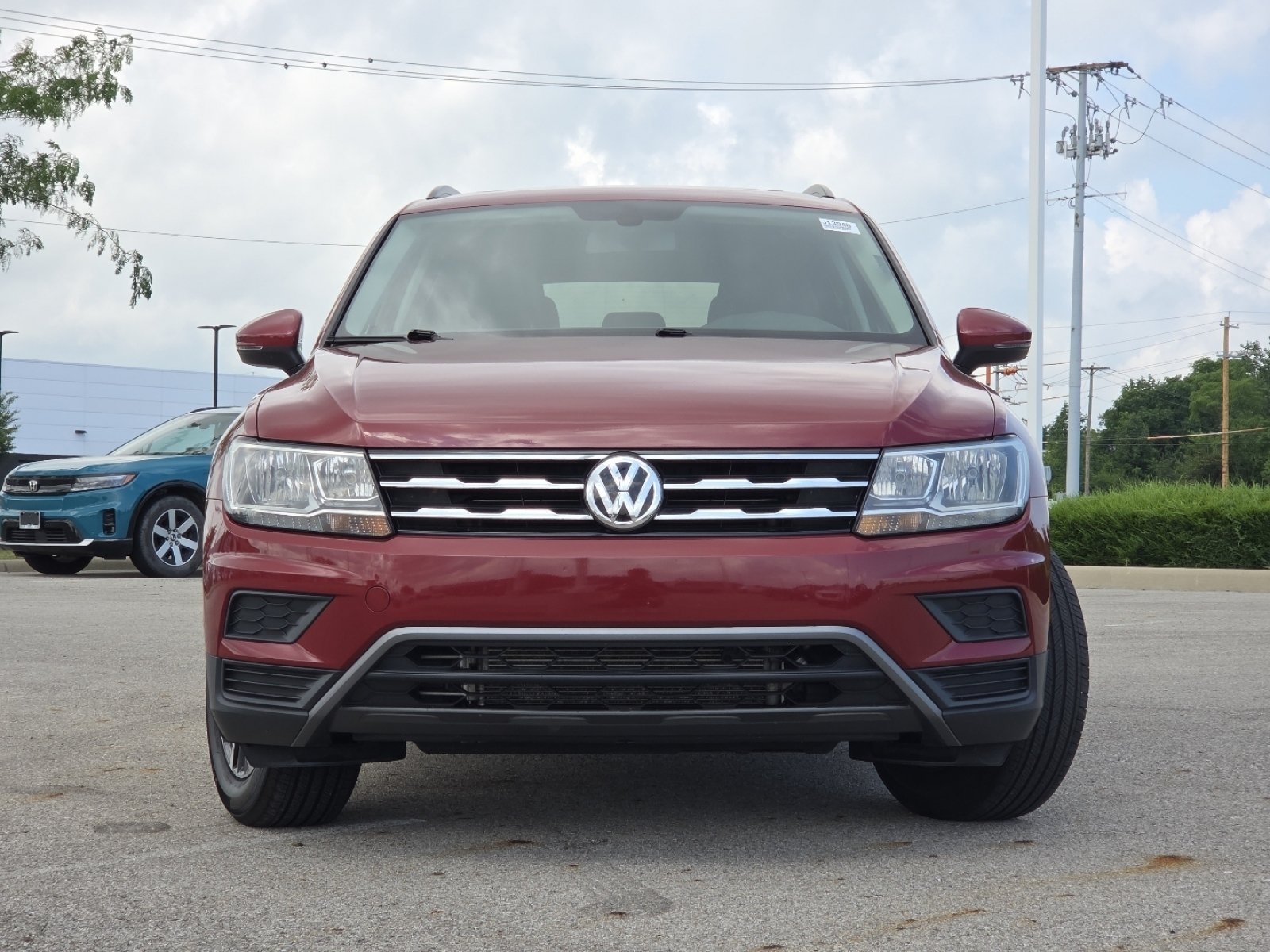 Used 2019 Volkswagen Tiguan SE w/ Panoramic Sunroof Package AWD/4WD image 11
