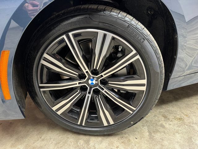 New 2026 BMW 330i xDrive Sedan AWD/4WD image 28