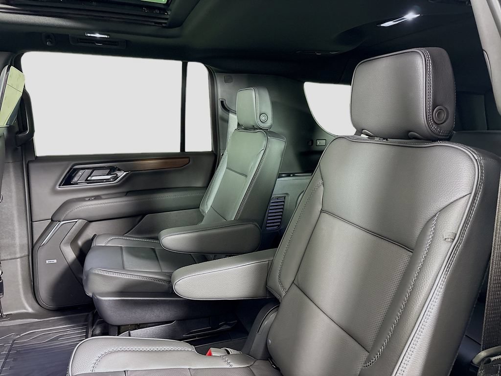 New 2026 GMC Yukon XL Denali w/ Denali Reserve Package AWD/4WD image 25