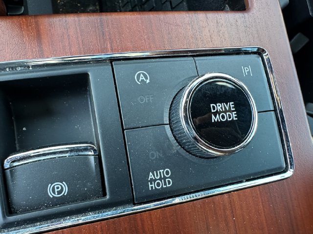 Used 2022 Lincoln Navigator Reserve w/ Equipment Group 201A AWD/4WD image 27