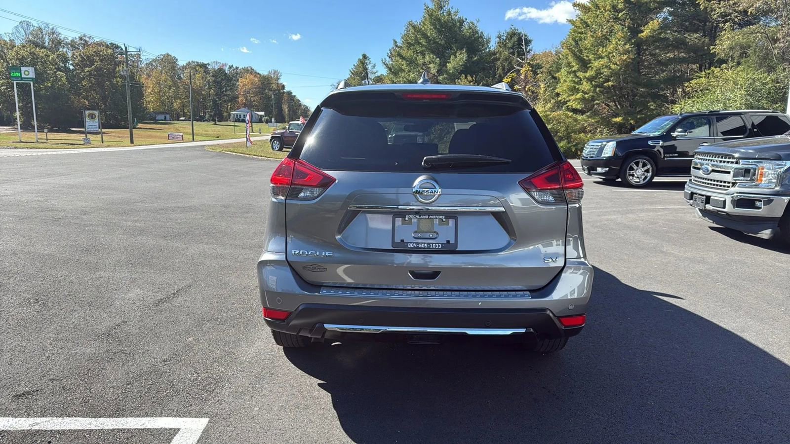 Used 2020 Nissan Rogue SV image 6