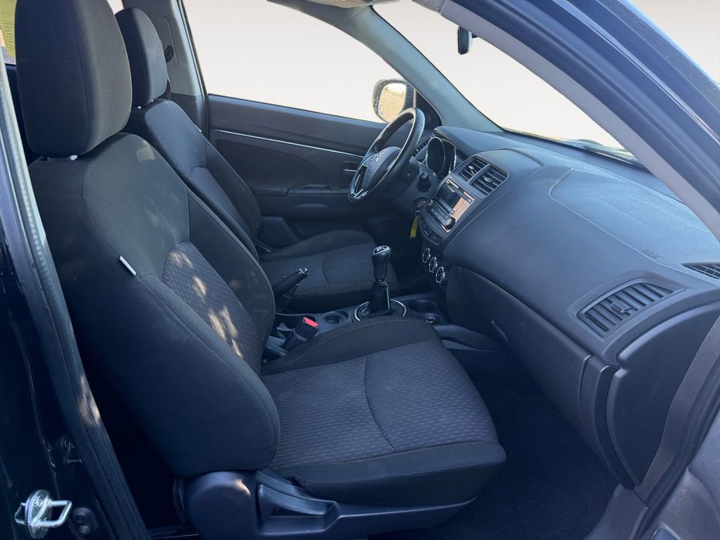 Used 2017 Mitsubishi Outlander Sport ES image 15