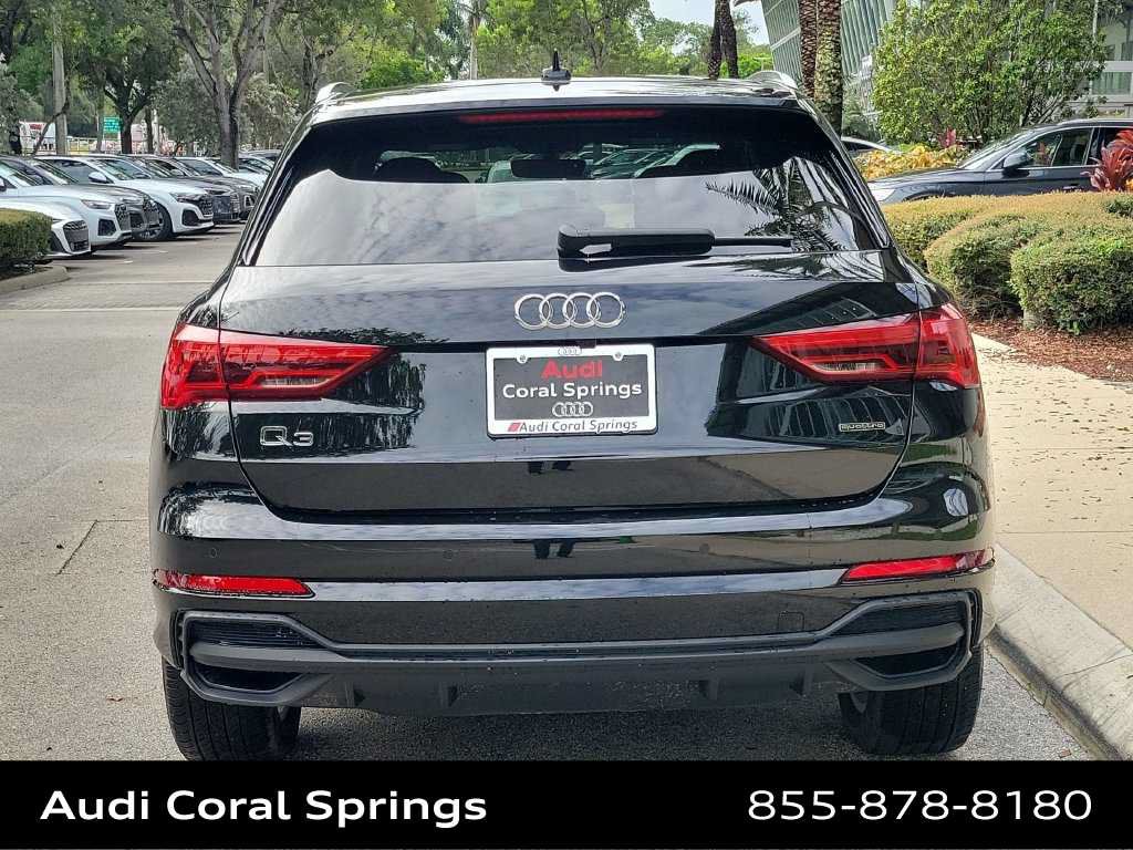 Certified 2024 Audi Q3 2.0T Premium AWD/4WD image 13