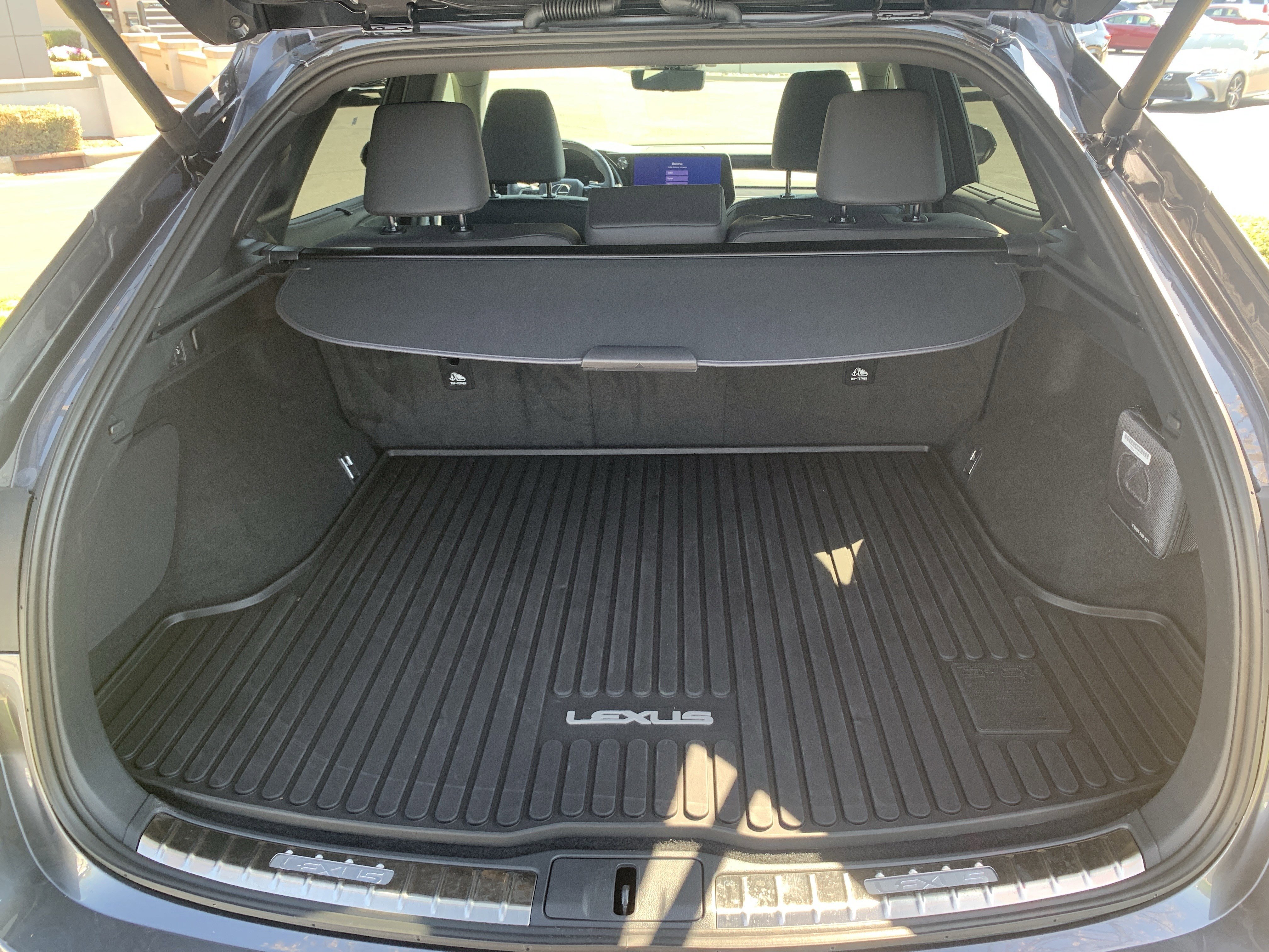 Used 2025 Lexus RX 350 350h Luxury w/ Convenience Package image 34