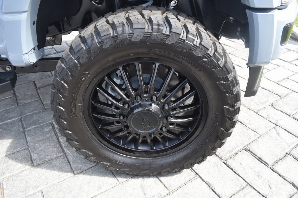 Used 2025 Ford F450 Lariat w/ FX4 Off-Road Package image 5