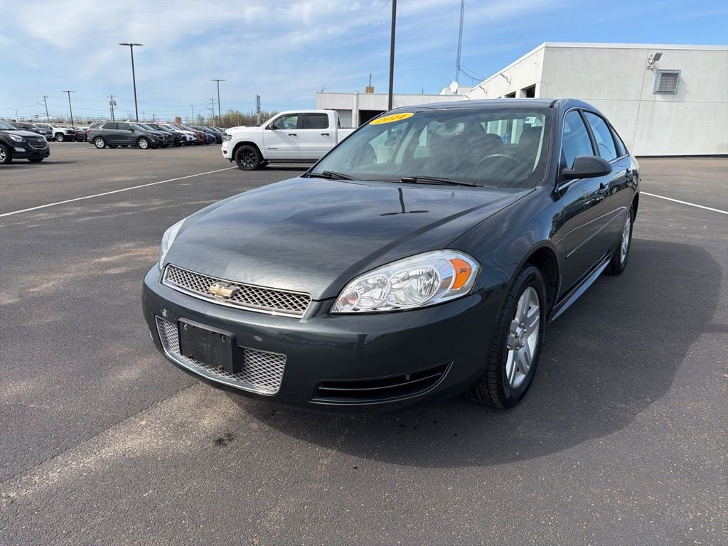 Used 2014 Chevrolet Impala LT w/ LT Sunroof Package FWD image 7