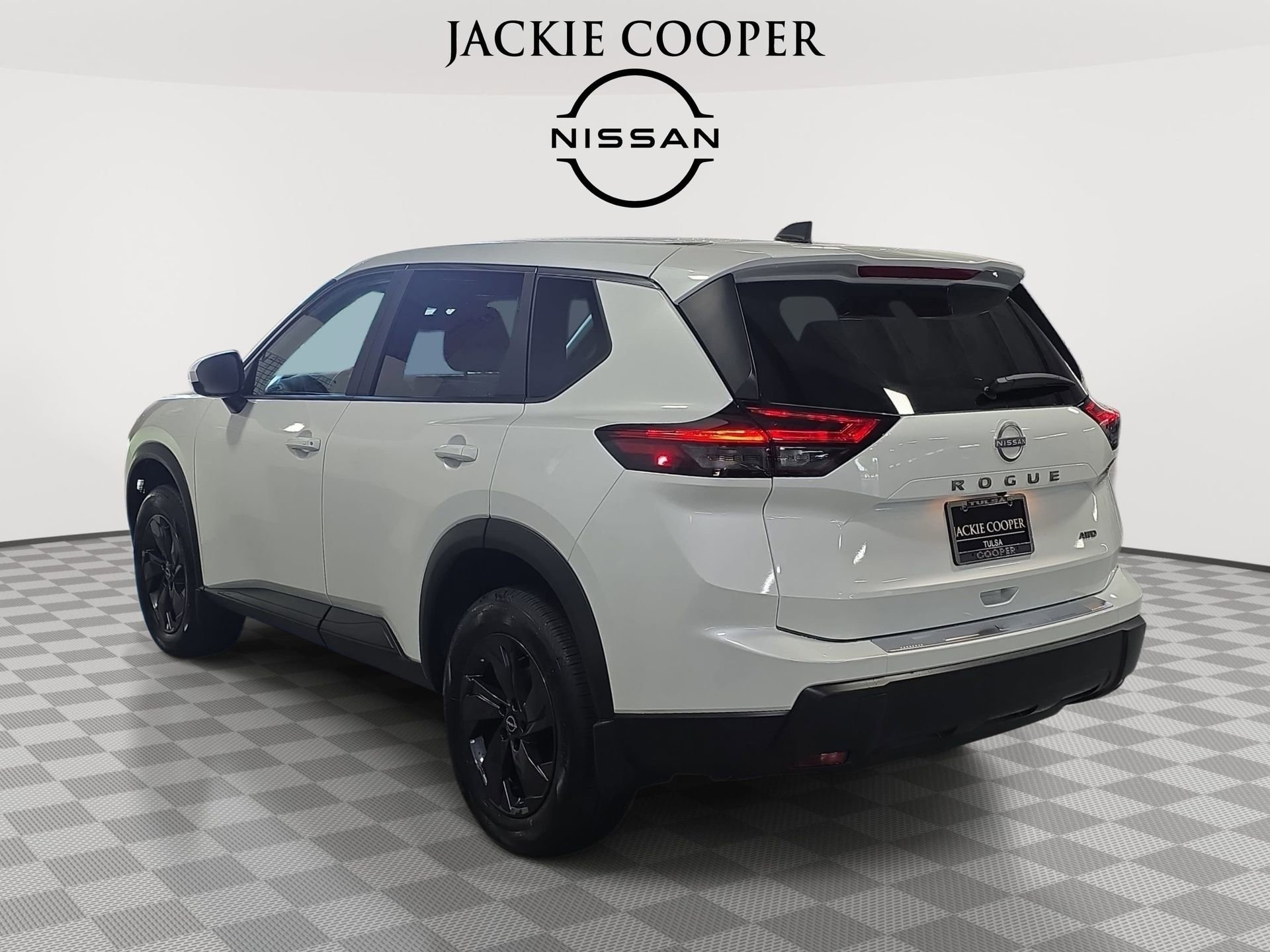 New 2026 Nissan Rogue SV w/ Cold Weather Package AWD/4WD image 7