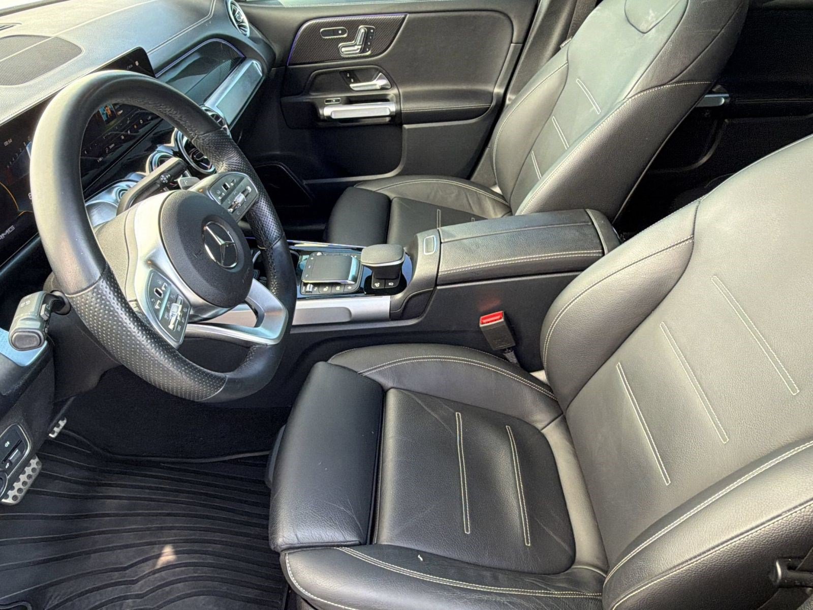 Used 2023 Mercedes-Benz GLB 35 AMG 4MATIC image 5