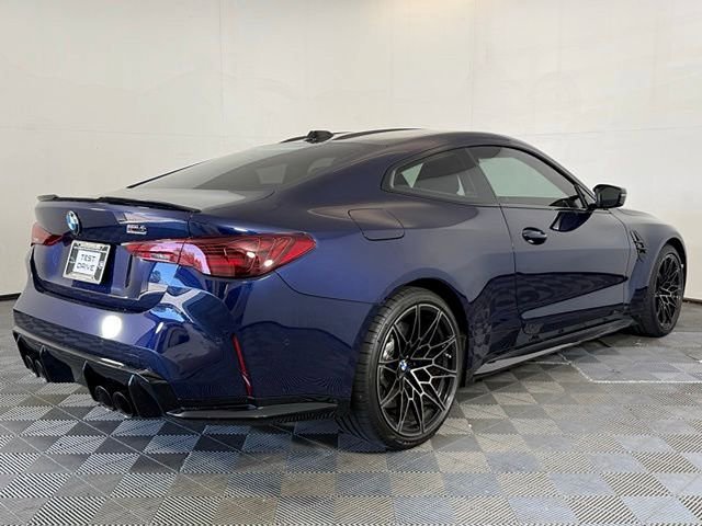 Used 2026 BMW M4 Competition image 9