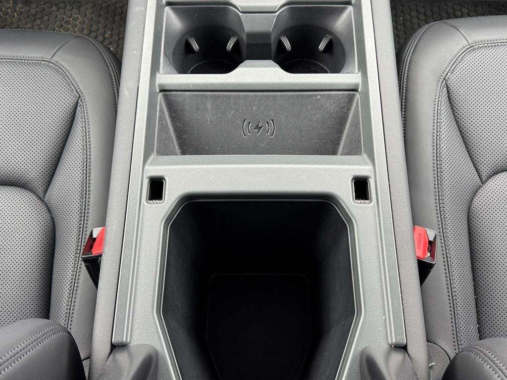 Certified 2025 Land Rover Defender 110 S image 15