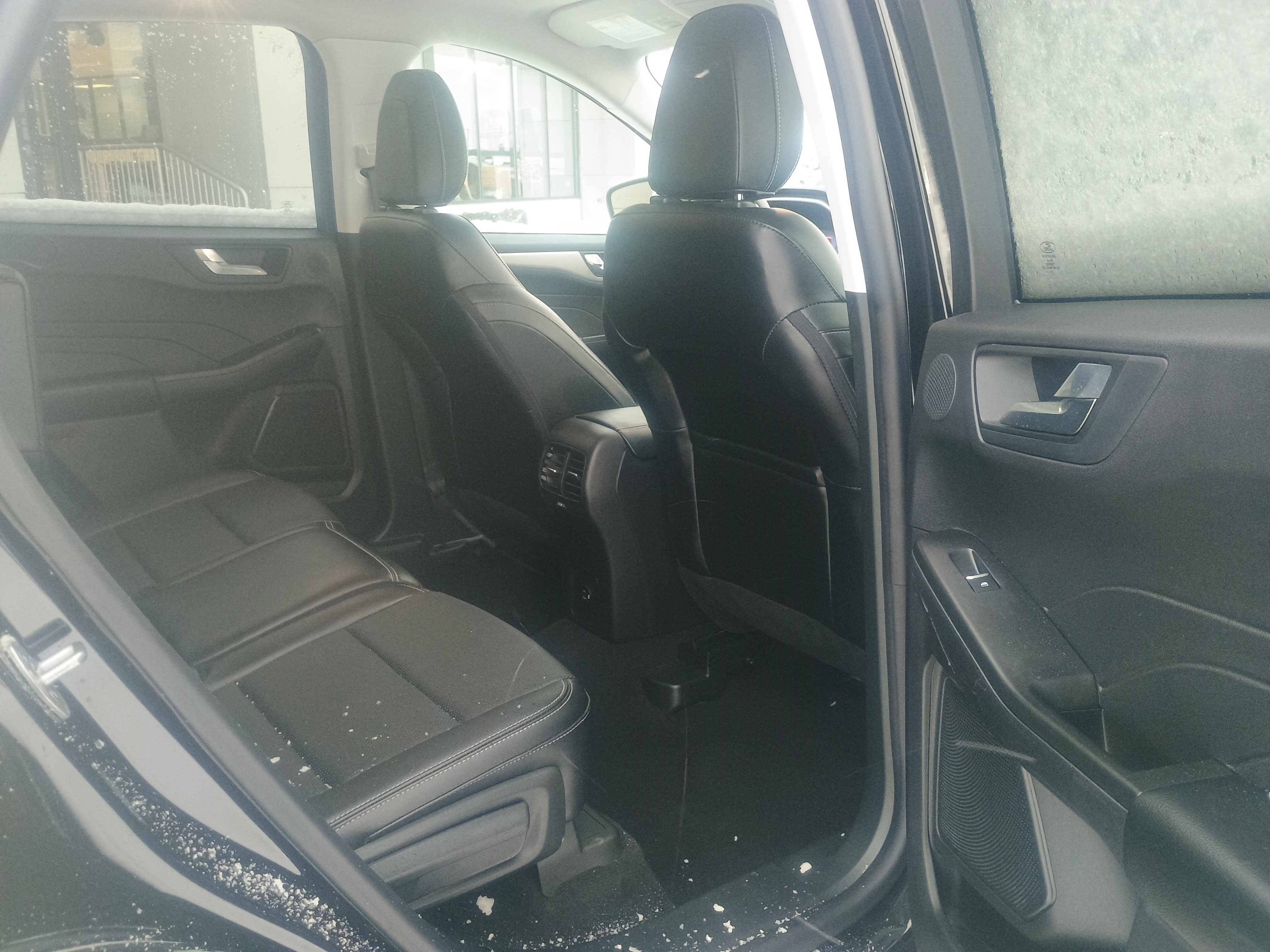 Certified 2022 Ford Escape SEL w/ Technology Package image 17