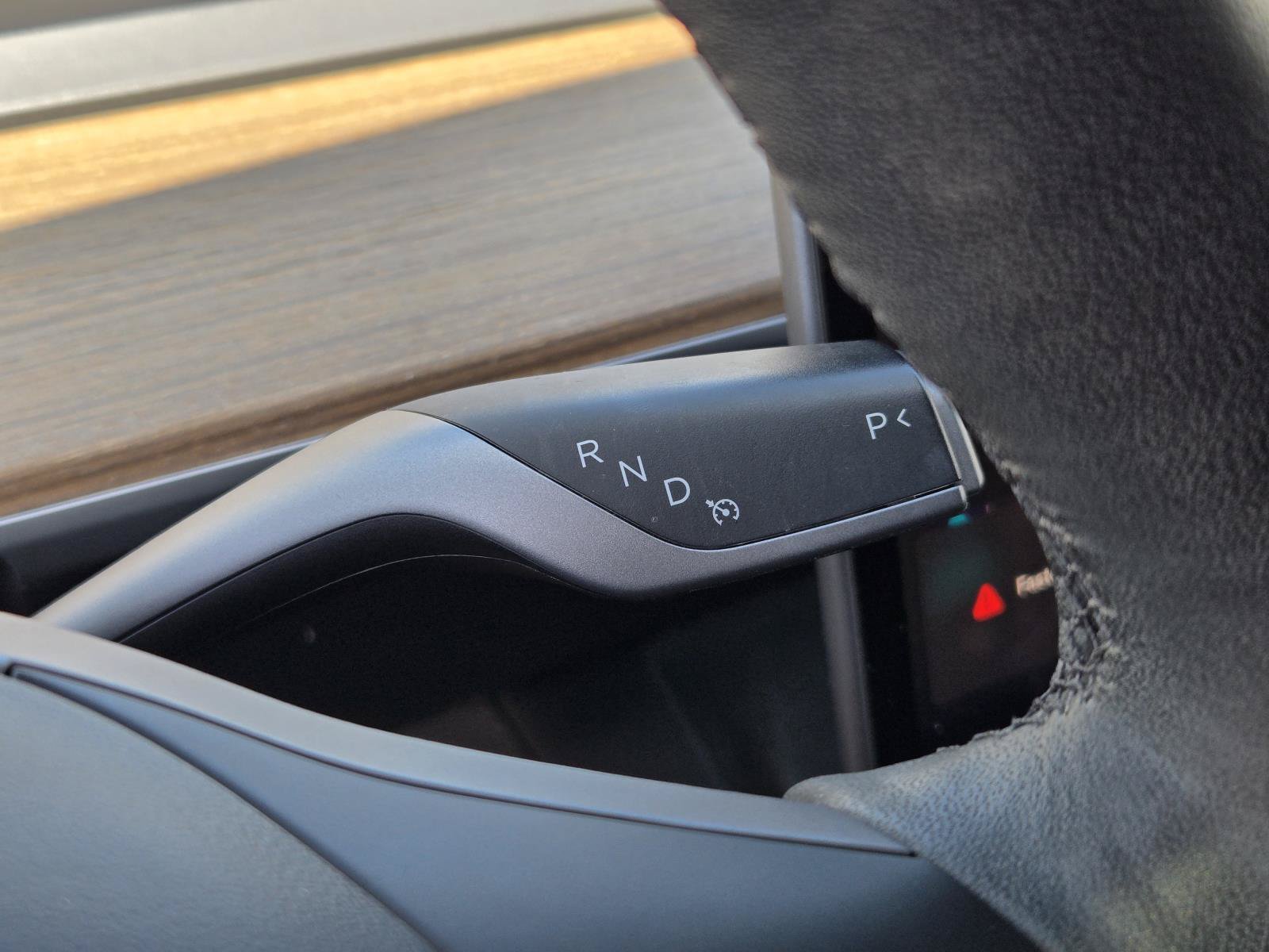 Used 2023 Tesla Model Y 2WD image 12