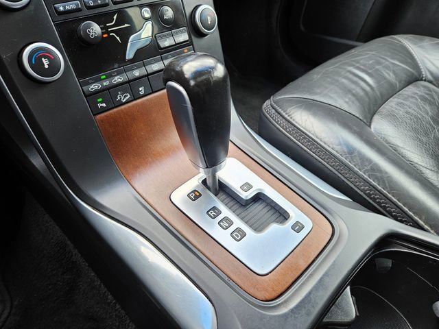 Used 2011 Volvo XC70 3.2 AWD/4WD image 27