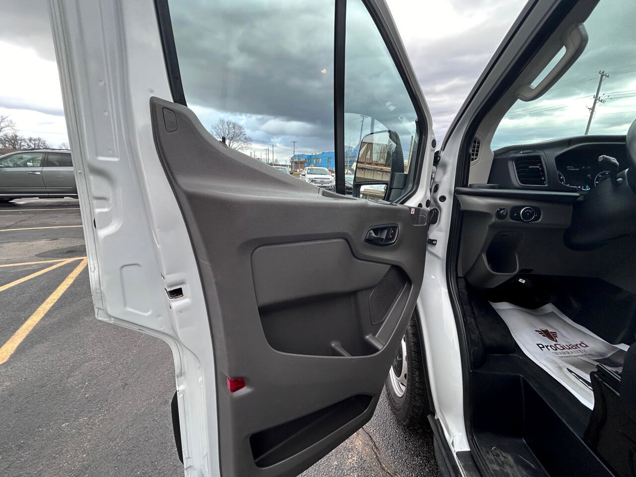 Used 2020 Ford Transit 250 Low Roof image 16