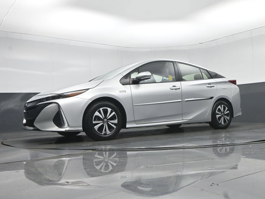 Used 2017 Toyota Prius Prime Premium FWD image 49