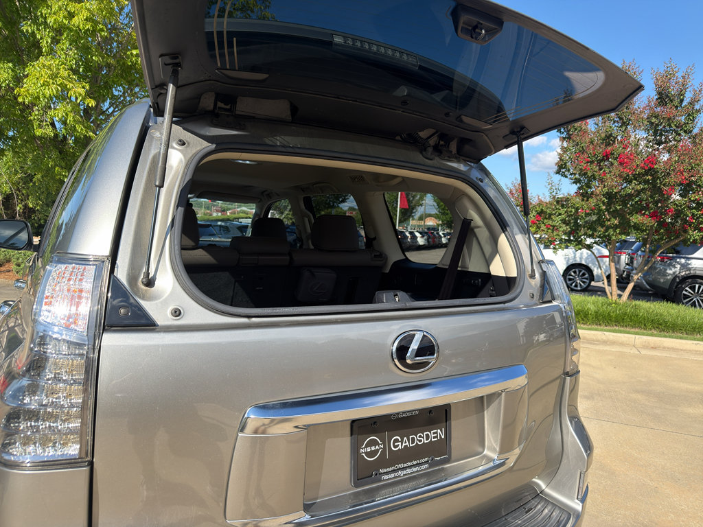 Used 2022 Lexus GX 460 Premium w/ Premium Plus Package AWD/4WD image 23