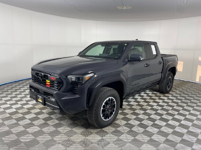 Used 2024 Toyota Tacoma TRD Off-Road w/ TRD Off Road Premium Package AWD/4WD image 1