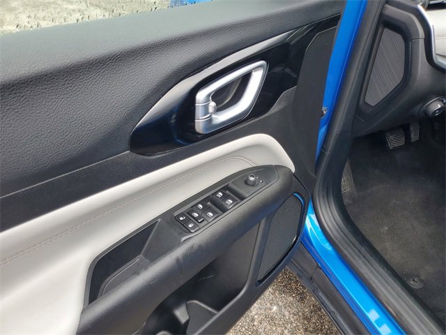 Used 2024 Jeep Compass Limited image 12