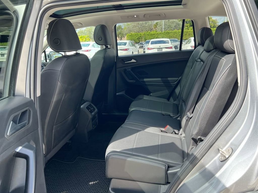 Used 2021 Volkswagen Tiguan SEL image 20