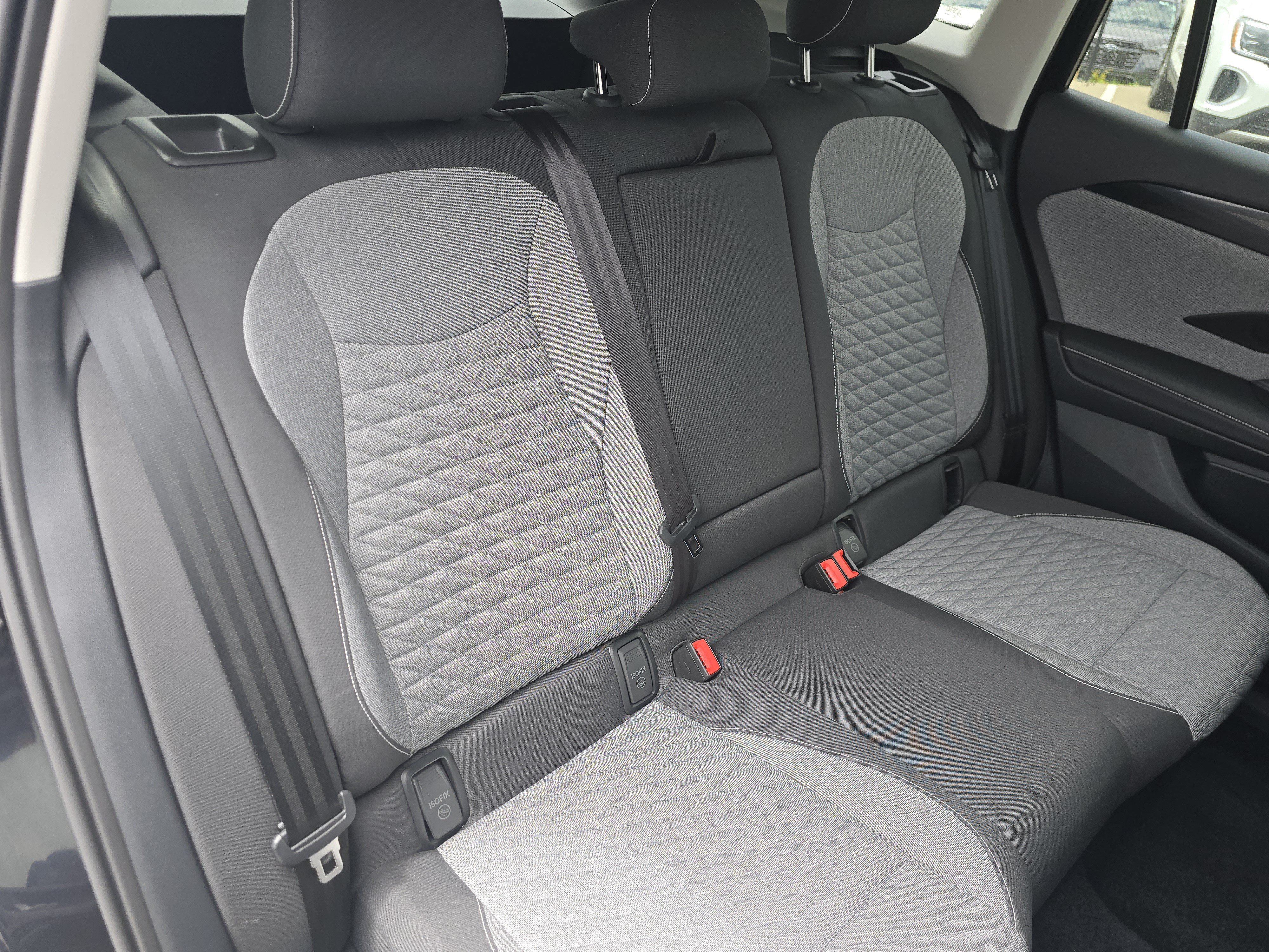 New 2025 Volkswagen Tiguan S AWD/4WD image 18