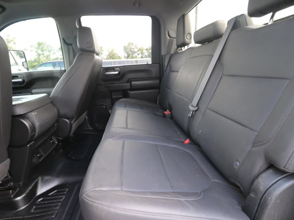 Used 2022 GMC Sierra 3500 Pro w/ Convenience Package AWD/4WD image 9