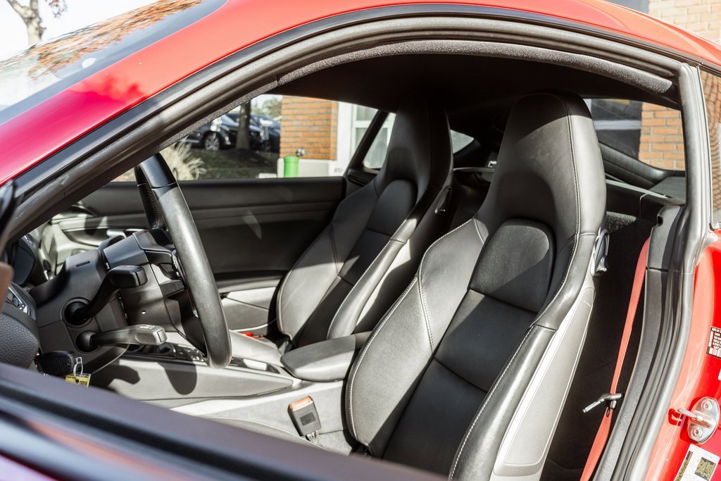 Used 2018 Porsche 718 Cayman image 6