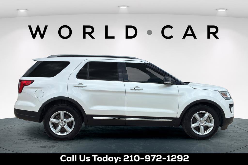Used 2018 Ford Explorer XLT w/ Equipment Group 201A image 15