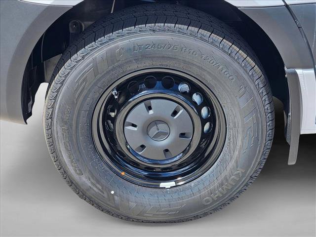 New 2026 Mercedes-Benz Sprinter 2500 image 10