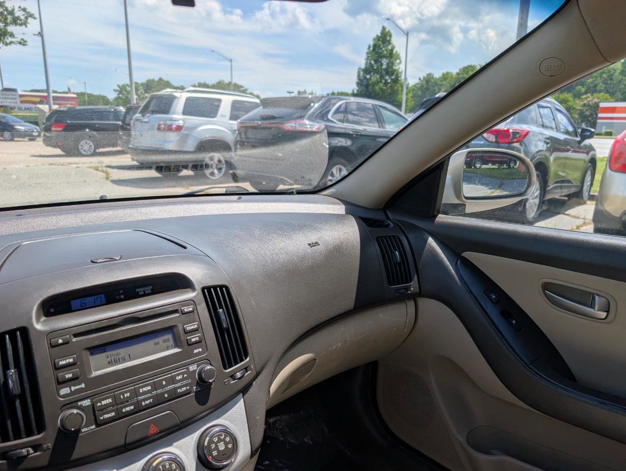 Used 2009 Hyundai Elantra GLS FWD image 25